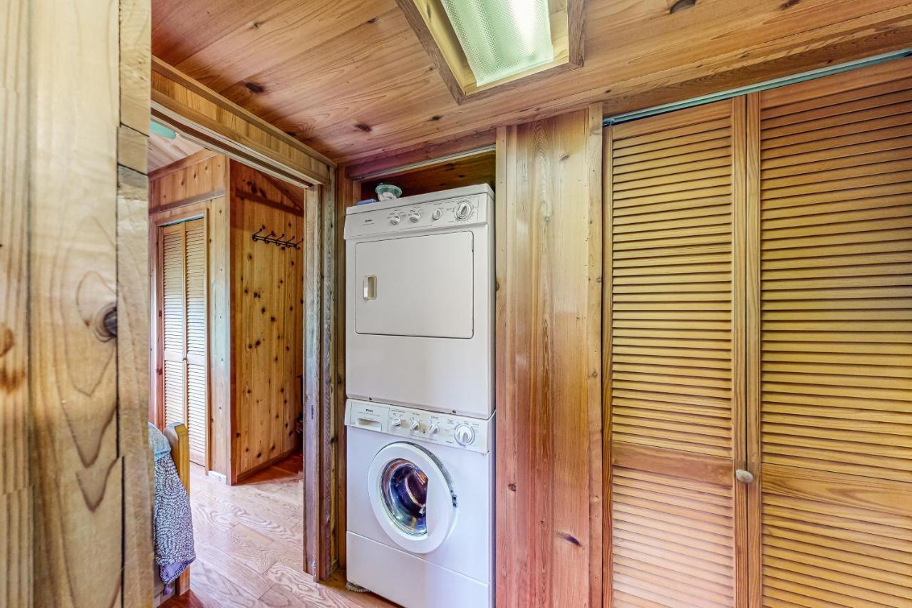 Seneca Lake Serenity Hector Экстерьер фото